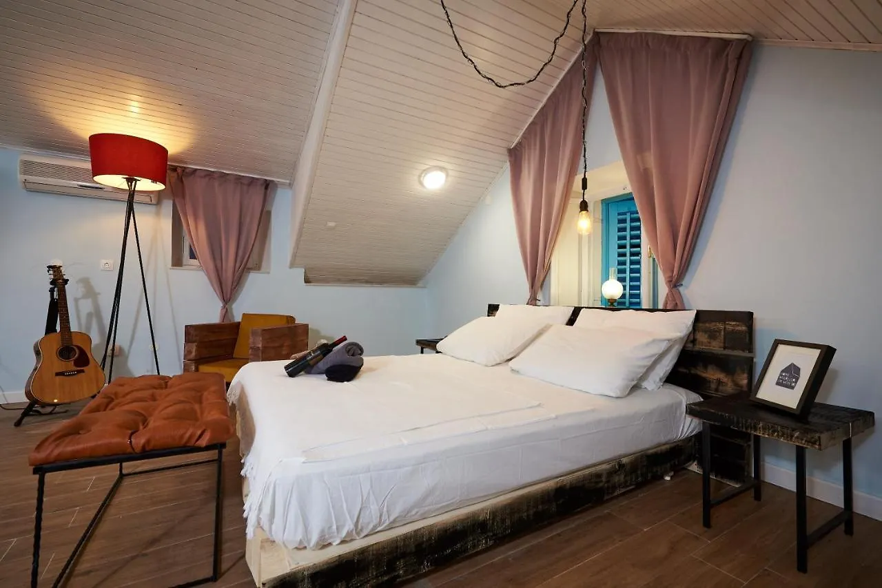 Bubalus Boutique Rooms Trogir Couette-café